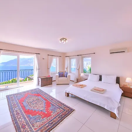 Zeytin Agaci, Peninsula *