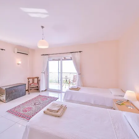 Zeytin Agaci, Peninsula *