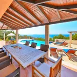 Zeytin Agaci, Peninsula 카스