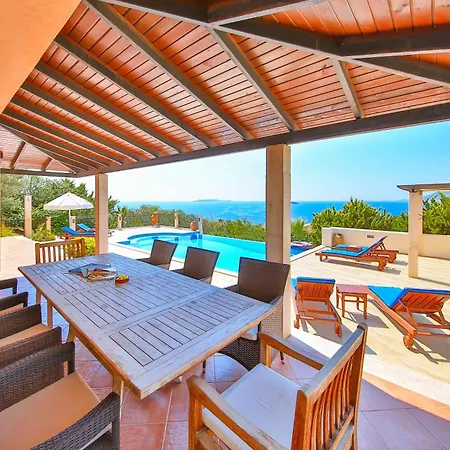 Zeytin Agaci, Peninsula Kaş